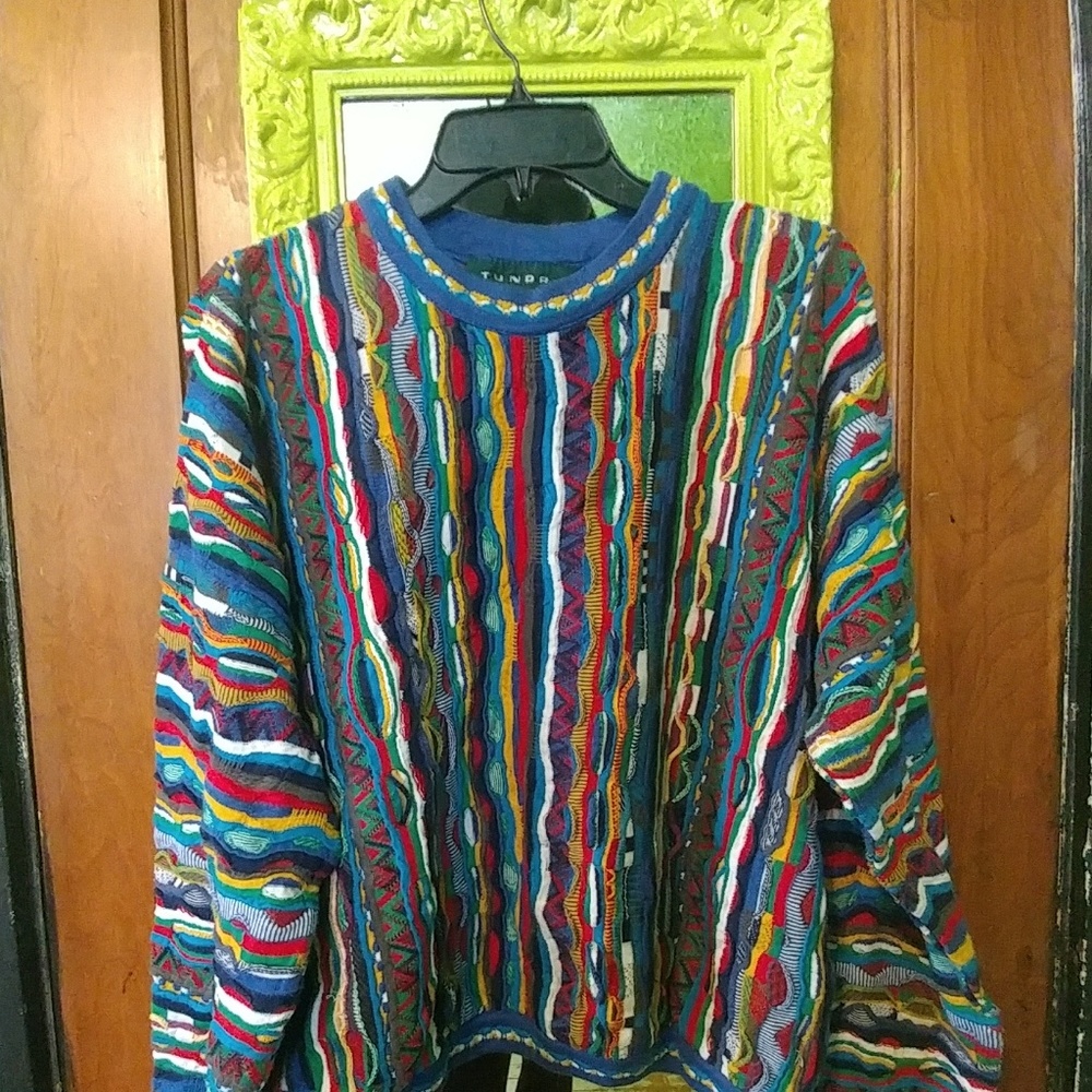 Vintage Tundra Canada Biggie/coogi style sweater